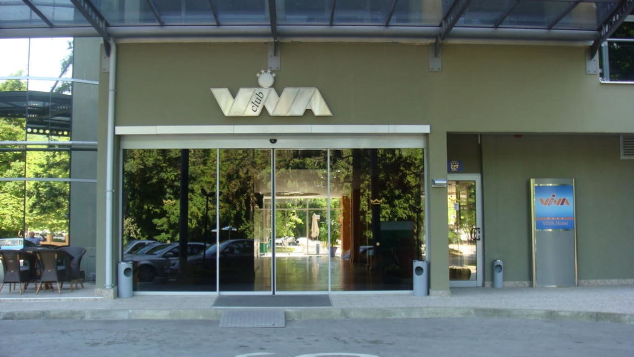 Hotel Eingang HVD Viva Club Hotel