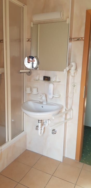 Zimmer Hotel & Gasthaus Goldener Hirsch