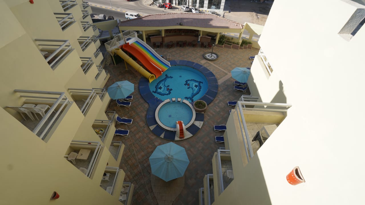 Pool Dexon Roma Hotel
