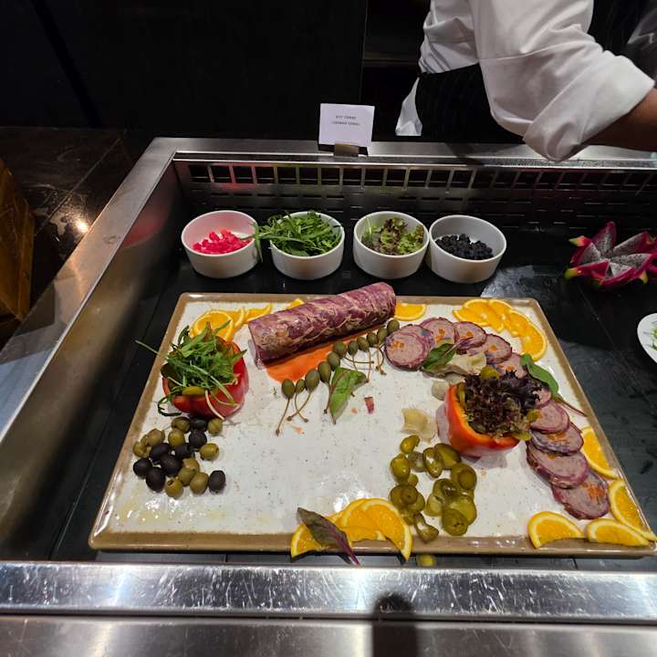 Gastro Kuredhivaru Resort and Spa, Maldives