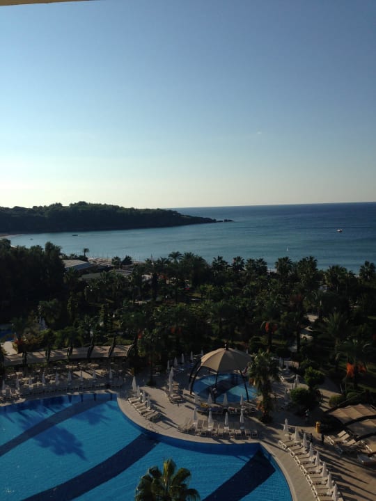 Pool aus Sich vom Zimmer Saphir Resort & Spa