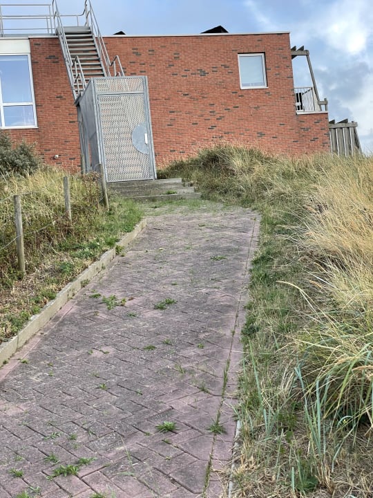 Außenansicht Strandhotel Het Hoge Duin