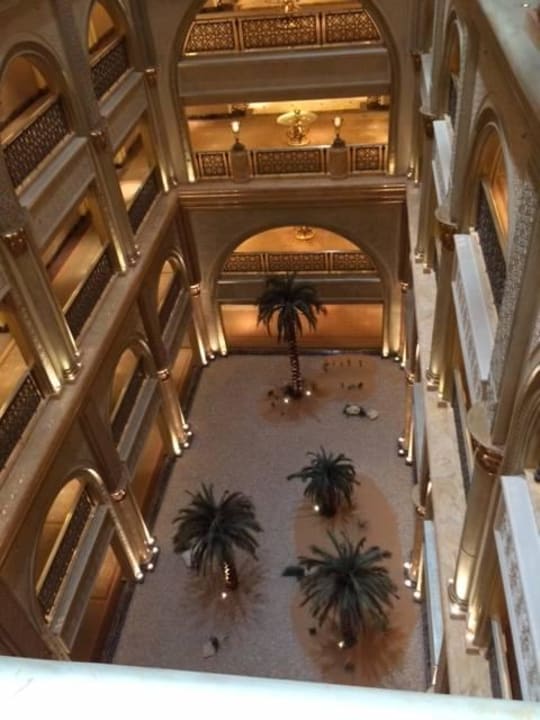Blick in den Ostflügel Emirates Palace Mandarin Oriental