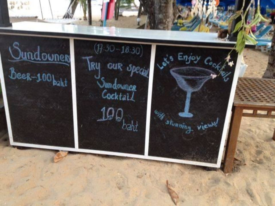 Happy Hour Seaview Khao Lak Resort