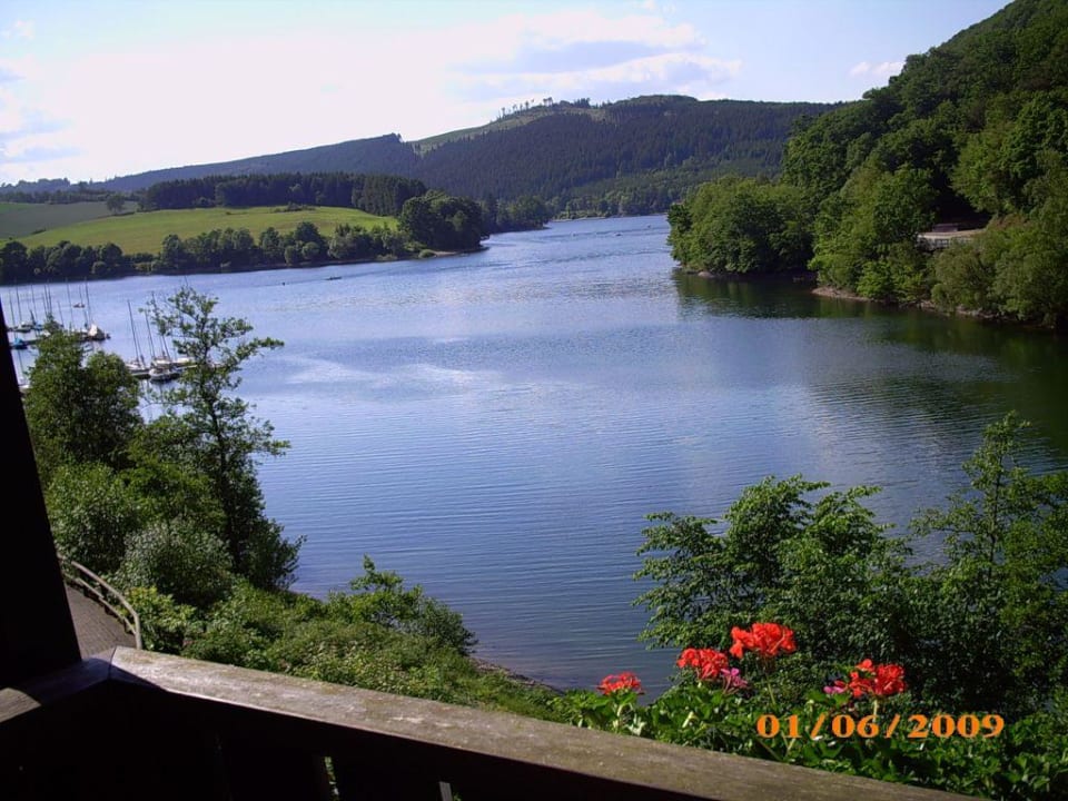 Diemelseeblick vom Balkon Göbel's Seehotel Diemelsee