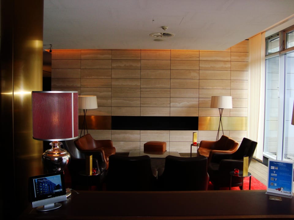 Sitzgruppe Lobby Radisson Blu Hotel Media Harbour