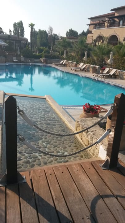 Pool Aegean Melathron Thalasso Spa Hotel