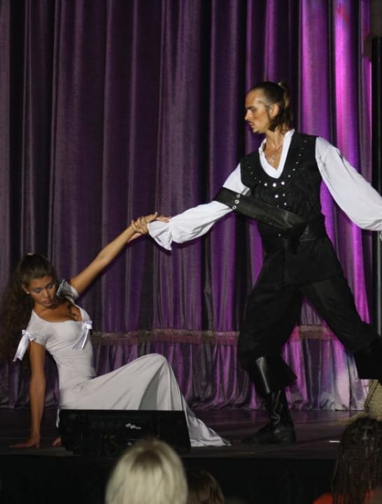 Abend-Show Papillon Ayscha