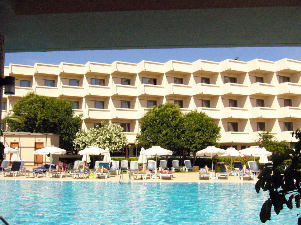 Pool Ialyssos Bay
