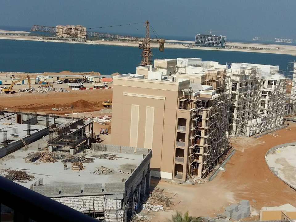 Blick aus unserem Fenster /Balkon DoubleTree by Hilton Resort & Spa Marjan Island