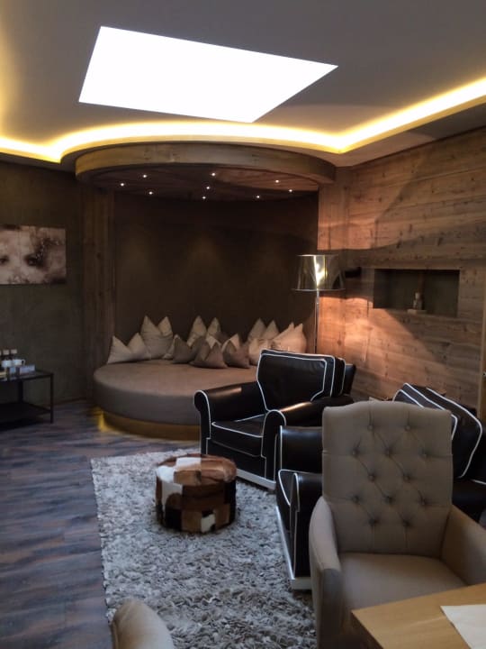 Wohnzimmer Quellenhof Luxury Resort Passeier