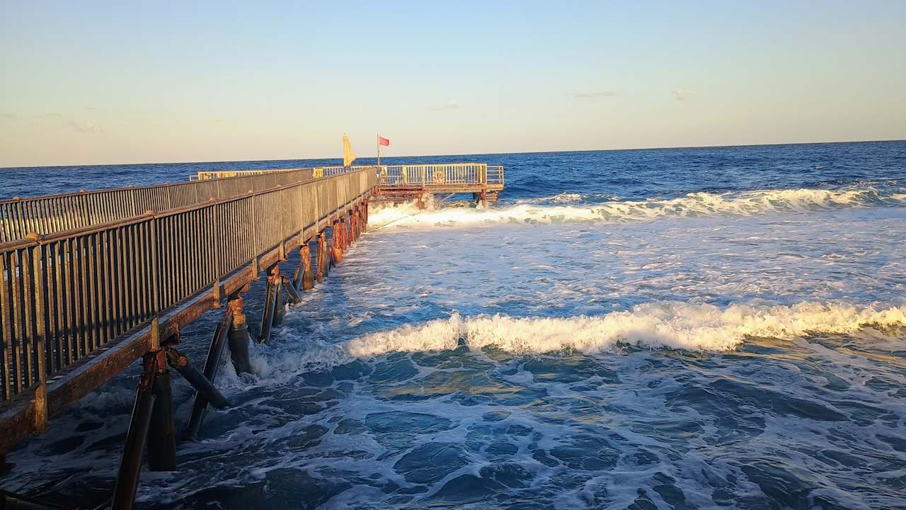 Strand Serenity Alpha Beach