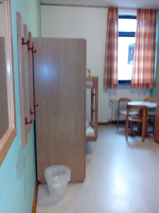 Mittelmosel-Jugendherberge Traben-Trarbach Zi. 144 Mosel-Jugendherberge Traben-Trarbach