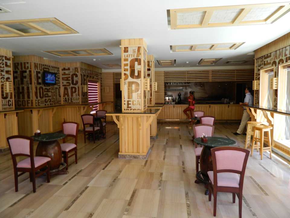 Kawiarnia Pickalbatros Alf Leila Wa Leila Resort - Neverland Hurghada