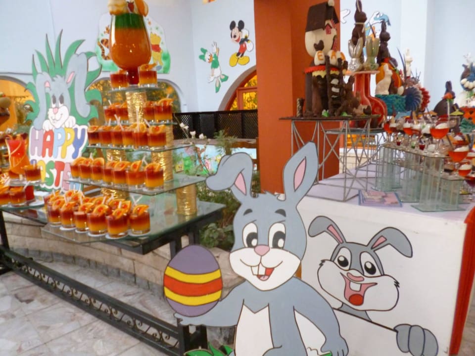 Happy easter buffet 2014 Arabia Azur Resort