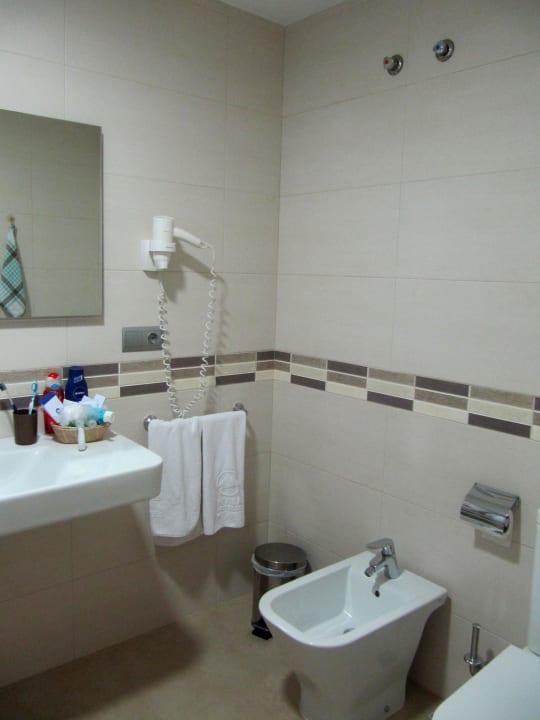 Neues Bad/WC Invisa Figueral Resort Cala Blanca