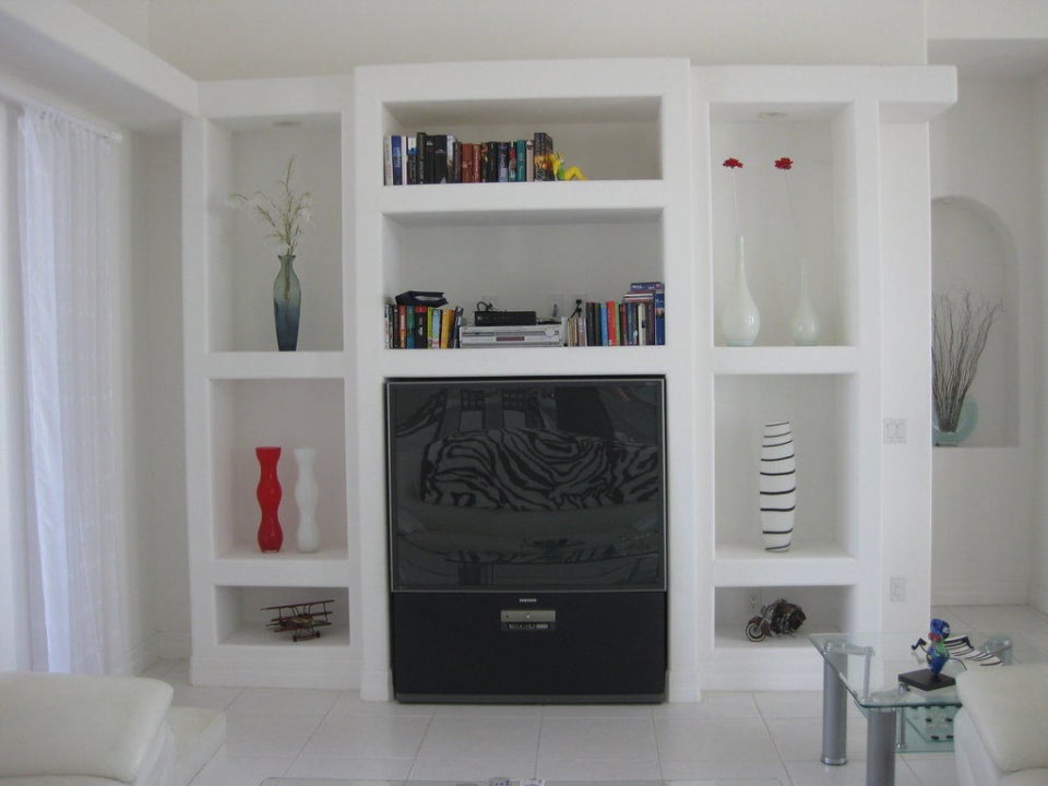 Schrank mit TV Villa Lake Lupine