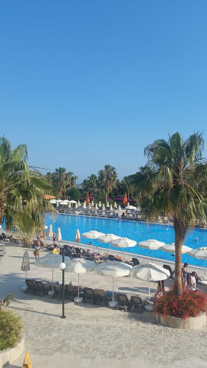 Pool VONRESORT Golden Coast