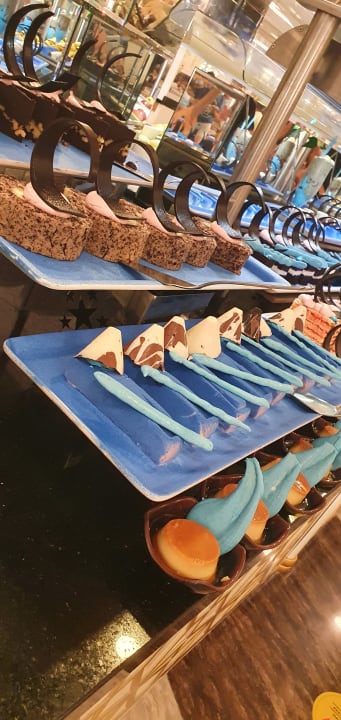 Gastro Dream World Aqua Hotel