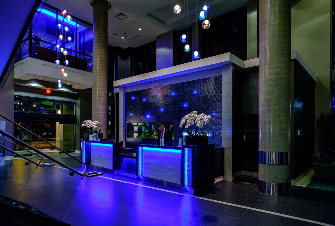Lobby BLU Vancouver