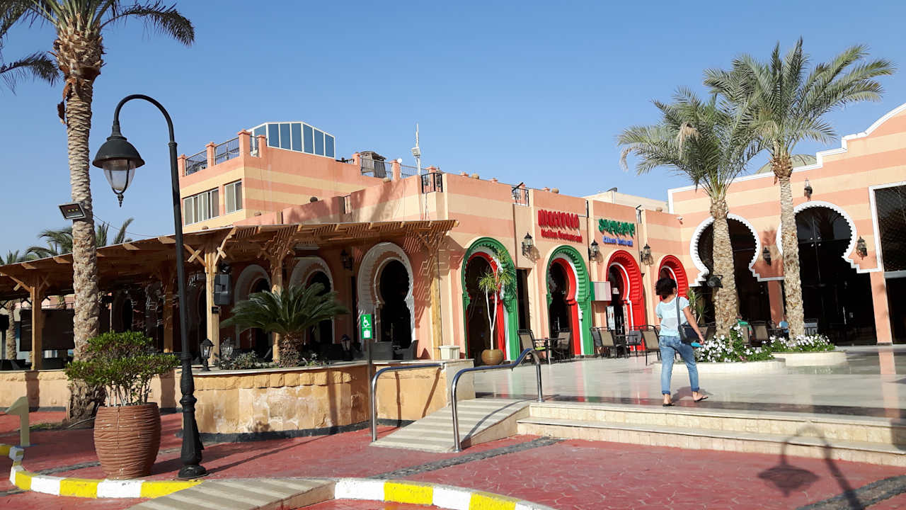 Restaurant Sea Beach Aqua Park Resort Managed by Blue Resorts
