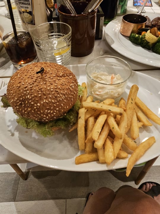 Gastro Al Bandar Rotana - Creek