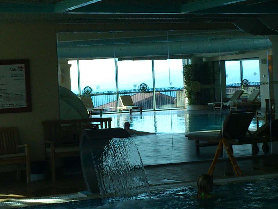 Beheizter Innenpool im Spa-Bereich Royal Teos Thermal Resort Clinic & SPA