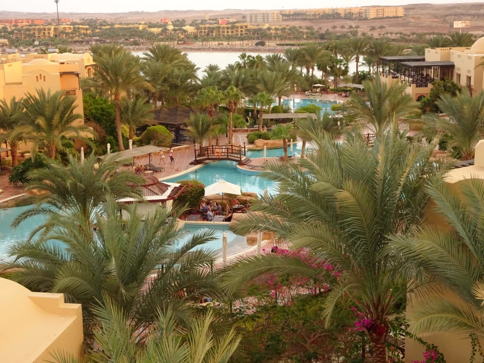 Blick vom Tower Steigenberger Coraya Beach - Adults only