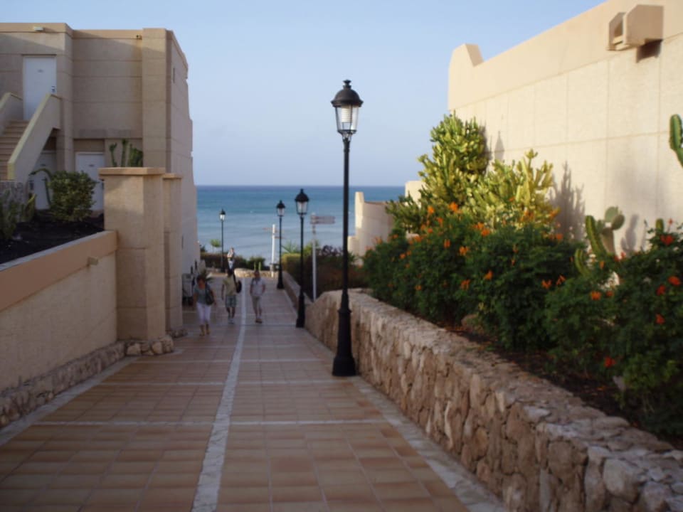 Weg zum Strand SBH Hotel Taro Beach