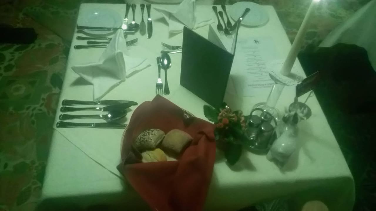 Abendliche Festtagsdeko 6 Gang Bergidyll & Hotel Trofana