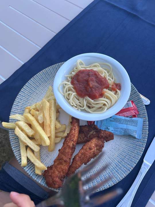 Strand Side Story Resort & Spa