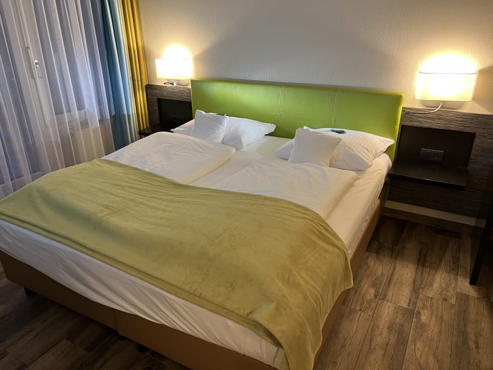 Zimmer MASEVEN Stuttgart SI-Centrum