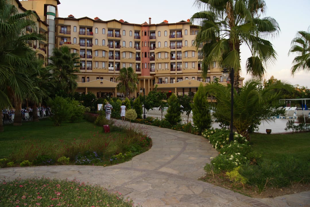 Garten  Bella Resort & Spa