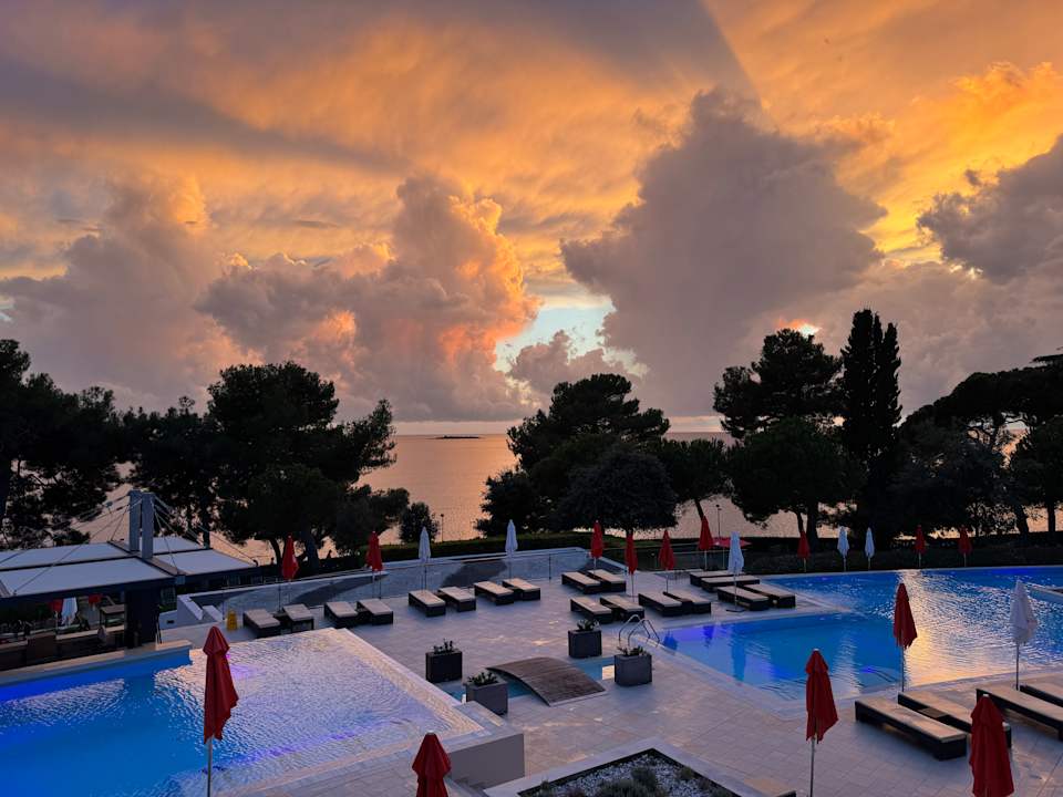 Pool Hotel Parentium Plava Laguna