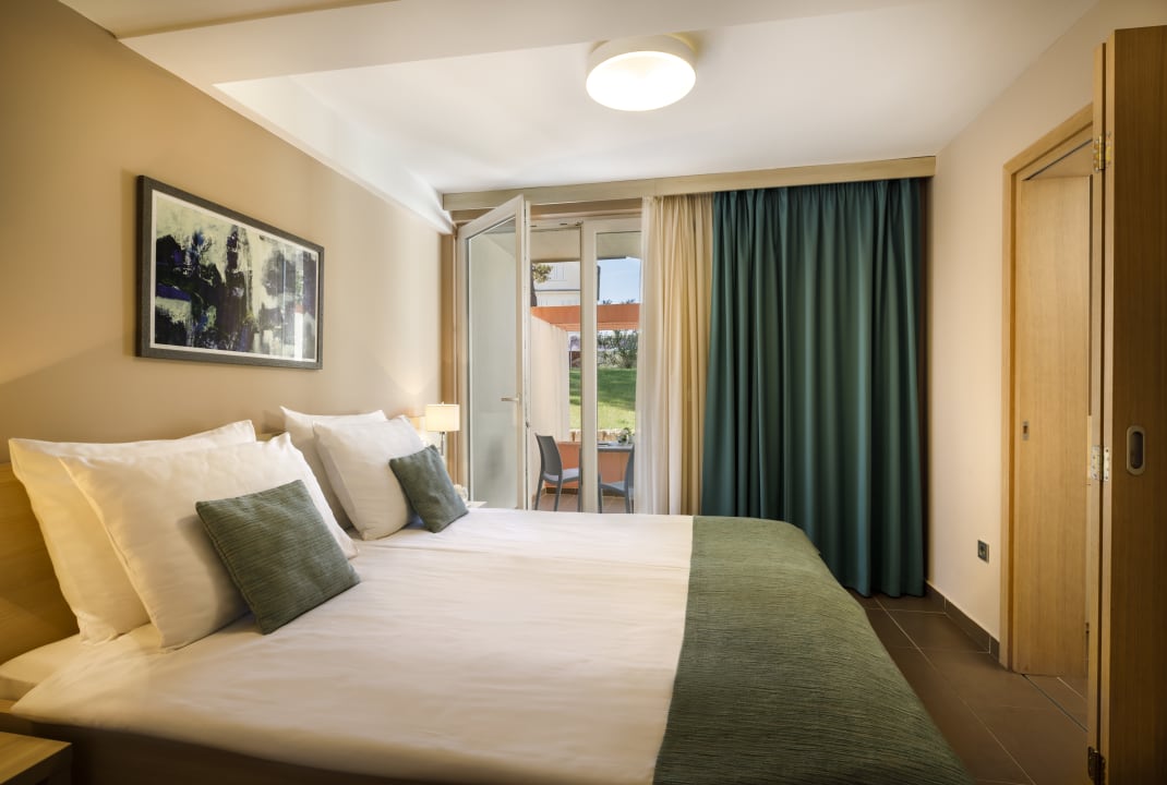 Zimmer Lopar Family Hotel