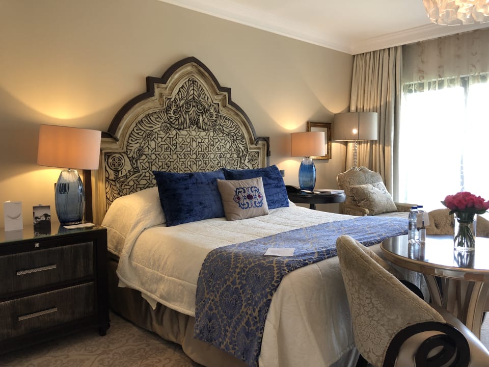 Zimmer Arabian Court at One&Only Royal Mirage