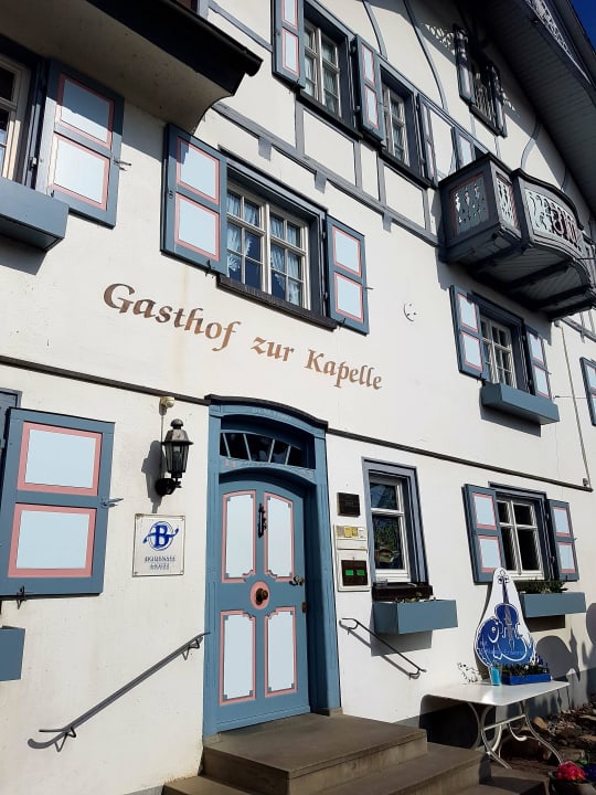 Außenfassade Hotel-Gasthof Zur Kapelle