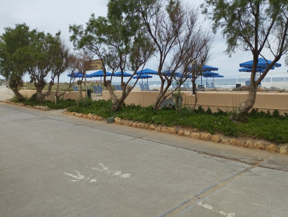 Strand Anissa Beach & Village