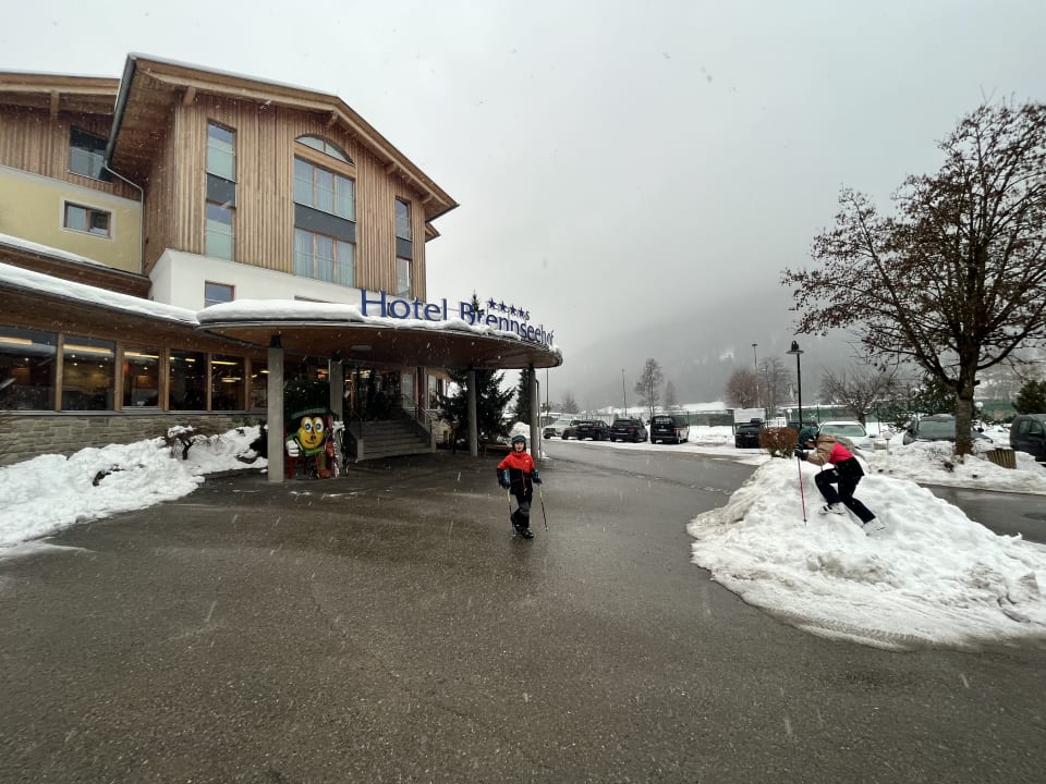 Außenansicht Familien -Sportresort Brennseehof