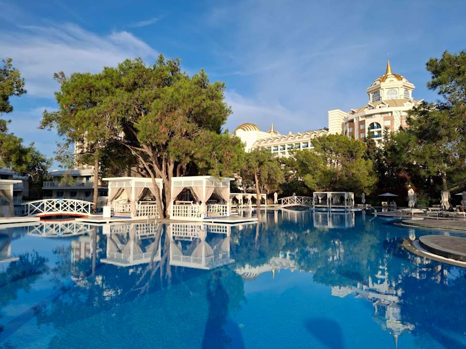 Pool Titanic Deluxe Lara