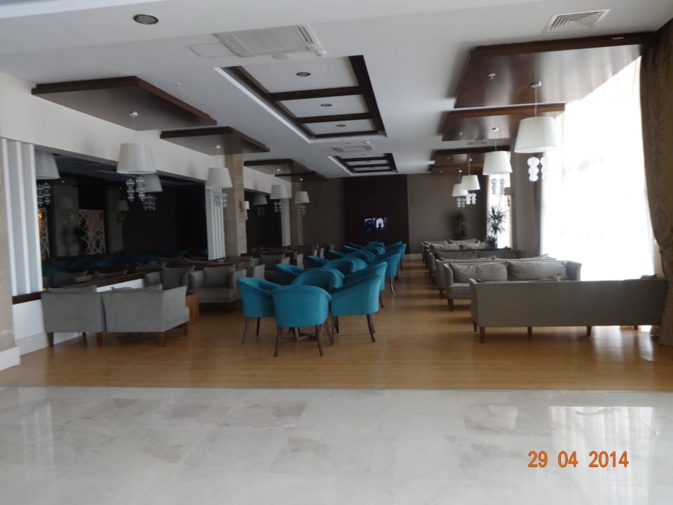Круглосуточный бар Linda Sunny Beach Hotel & Spa