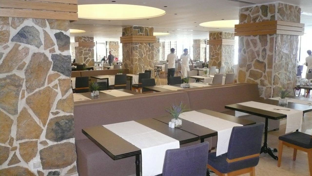 Restaurant drinnen TUI BLUE Seno - Adults Only