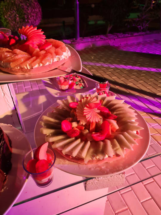 Gastro Three Corners Happy Life Beach Resort