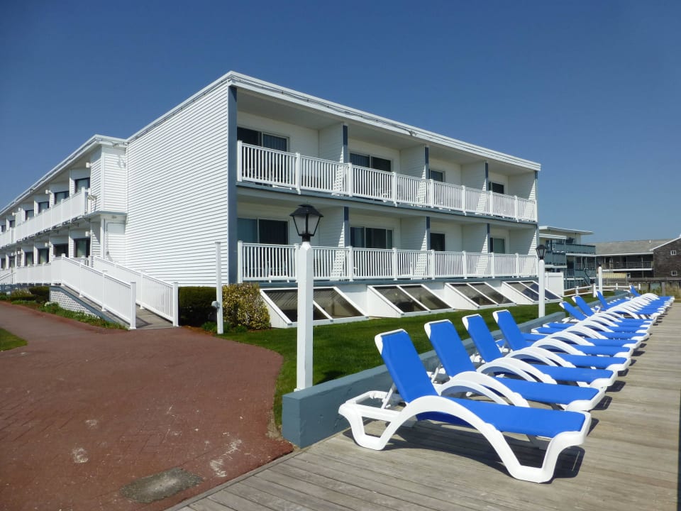 Außenansicht von der Meerseite Blue Water on the Ocean