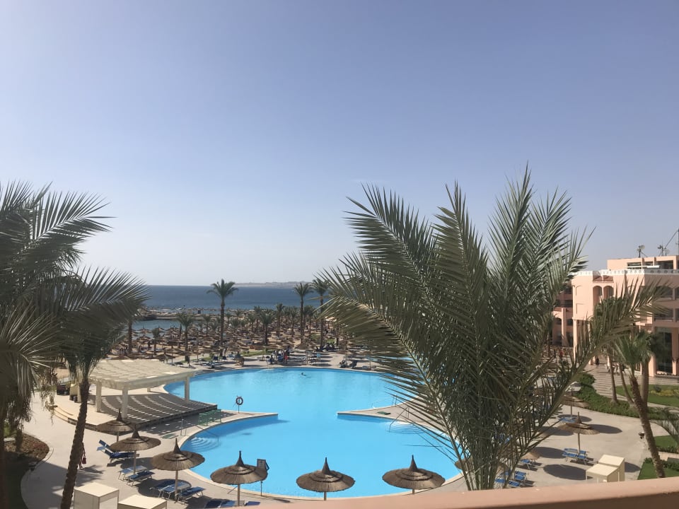 Blick vom Balkon Beach Albatros Resort