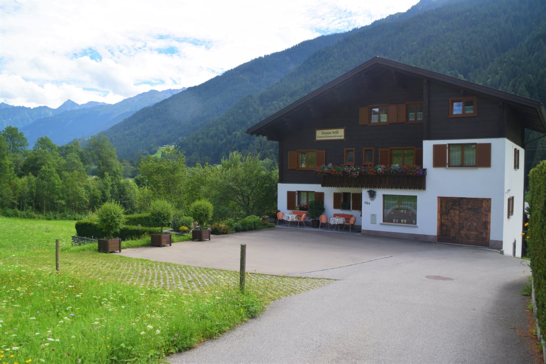Außenansicht Frühstückspension Hannelore Willi