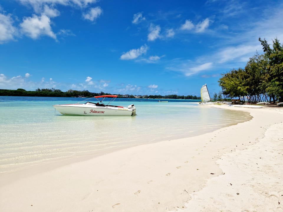 Strand Shandrani Beachcomber Resort & Spa