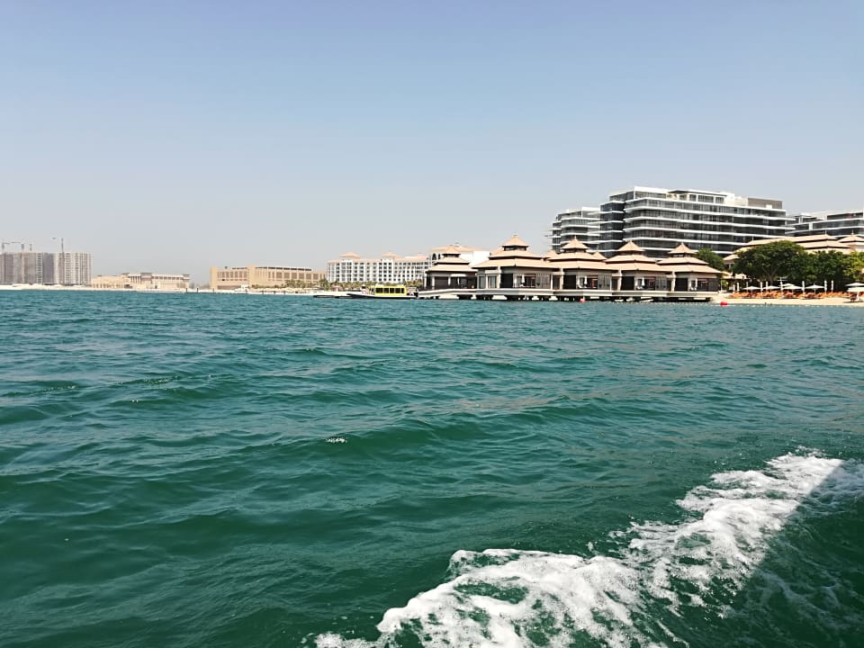 Strand Anantara The Palm Dubai Resort