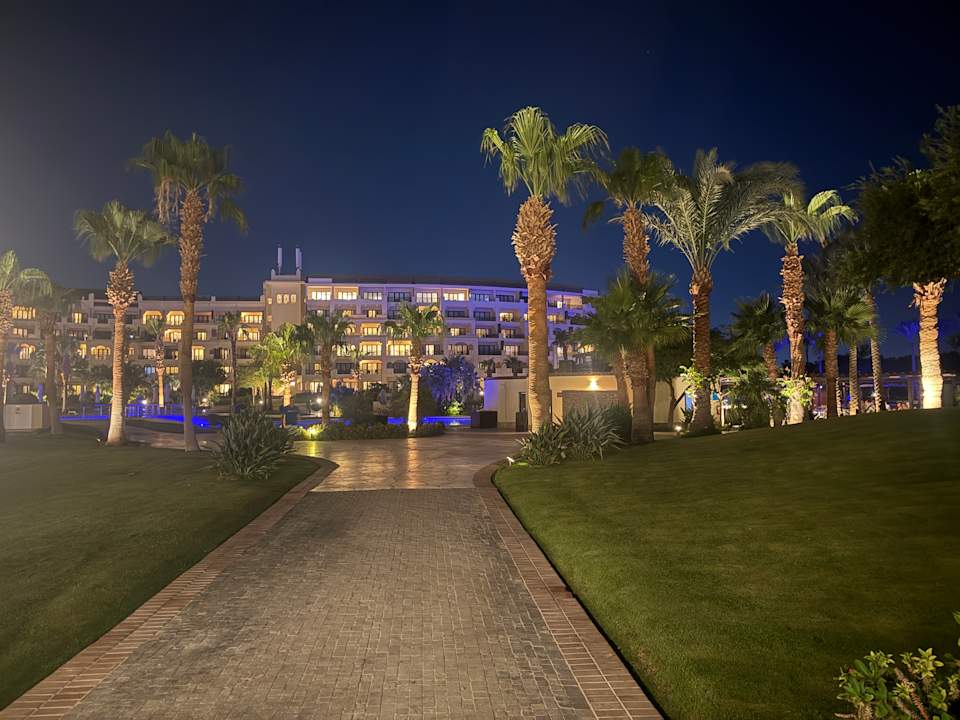 Gartenanlage Steigenberger ALDAU Beach Hotel