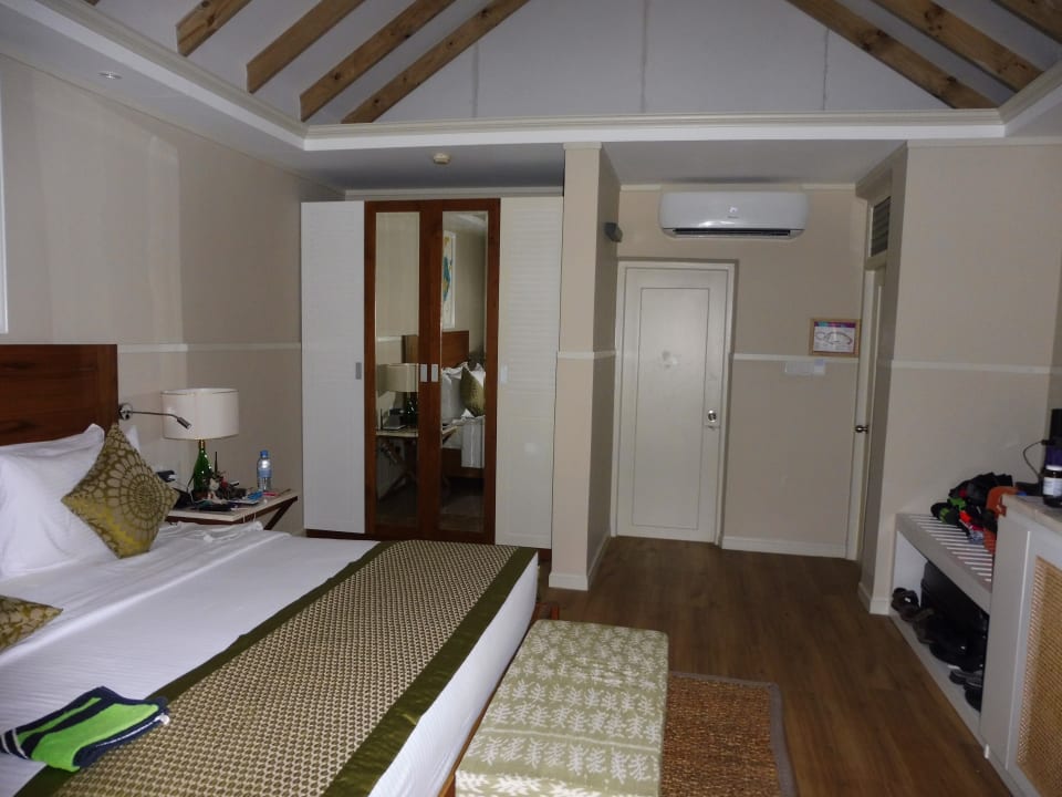 Zimmer Ellaidhoo Maldives by Cinnamon